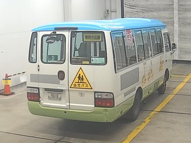 TOYOTA COASTER 2012
