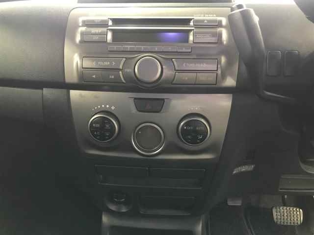 TOYOTA BB 2011
