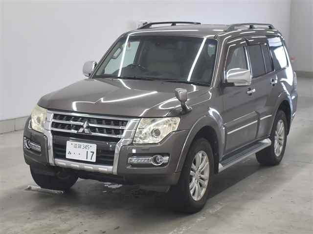 MITSUBISHI PAJERO 2014
