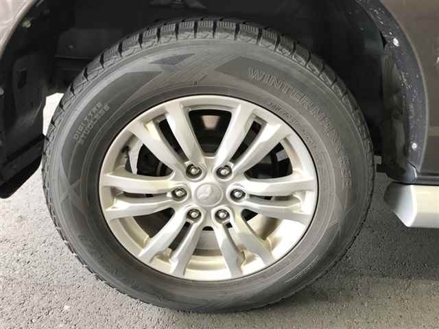 MITSUBISHI PAJERO 2014