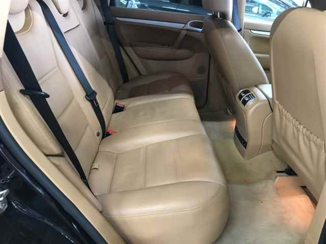 PORSCHE CAYENNE 2012