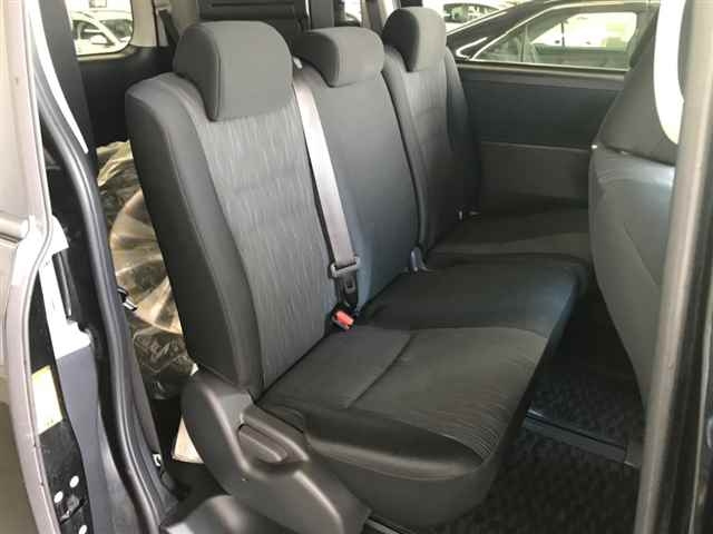 TOYOTA NOAH 2013