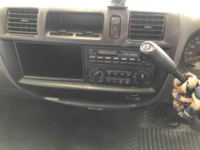 MAZDA BONGO VAN 2013