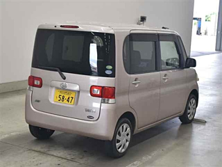 DAIHATSU TANTO 2013