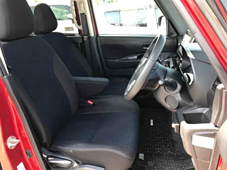 NISSAN ROOX 2021