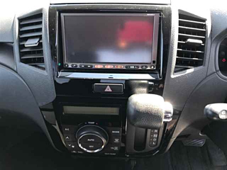 NISSAN ROOX 2010