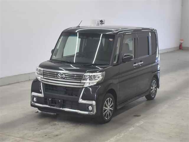 DAIHATSU TANTO 2018