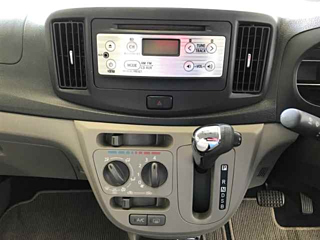 DAIHATSU MIRA E S 2011