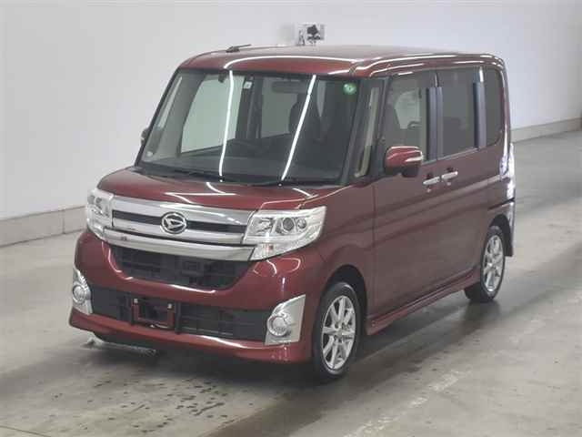 DAIHATSU TANTO 2013