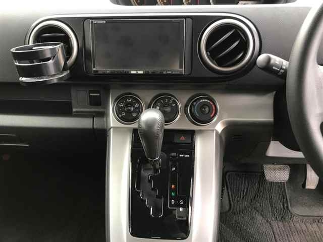 TOYOTA COROLLA RUMION 2010