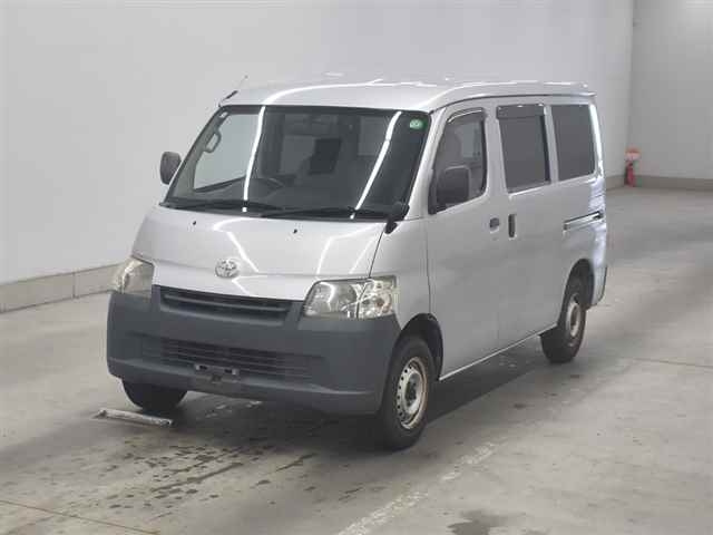 TOYOTA LITE ACE VAN 2010