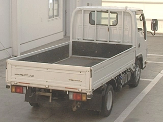 NISSAN ATLAS 2020