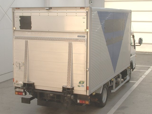 MITSUBISHI CANTER 2015