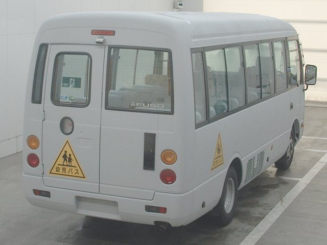 MITSUBISHI ROSA 2020
