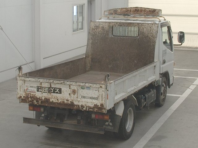 MITSUBISHI CANTER 2015