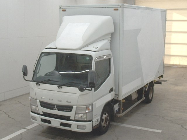 MITSUBISHI CANTER 2013