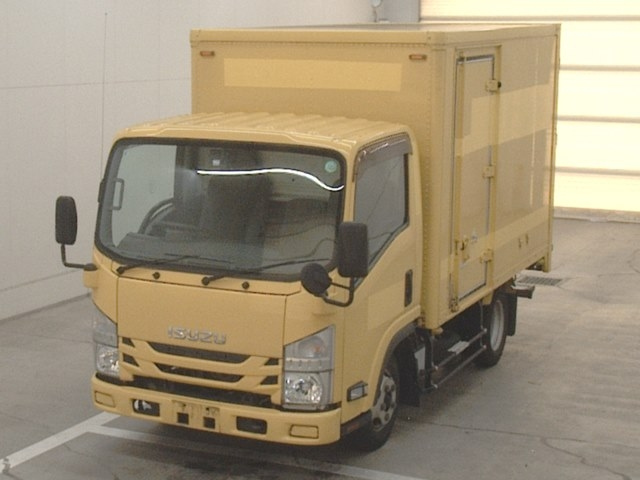 ISUZU ELF 2015