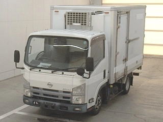 NISSAN ATLAS 2012