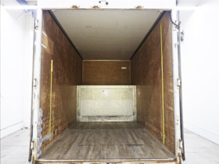 ISUZU ELF 2015