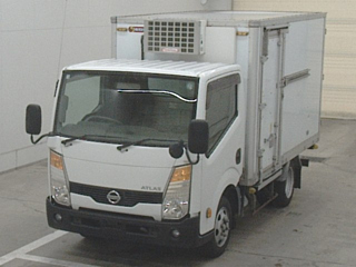 NISSAN ATLAS 2014