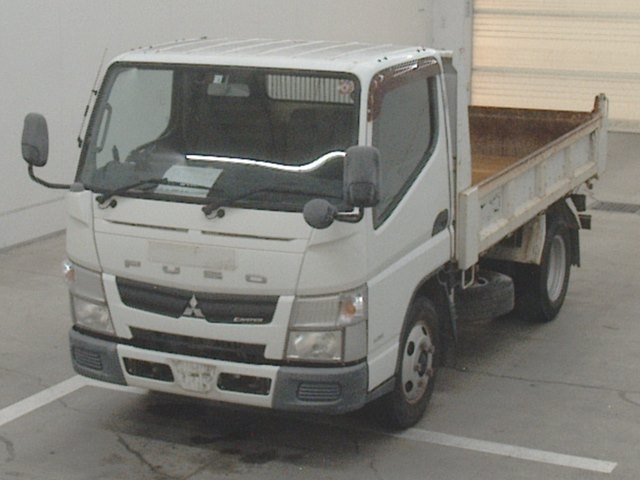 MITSUBISHI CANTER 2015