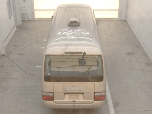 TOYOTA COASTER 2015