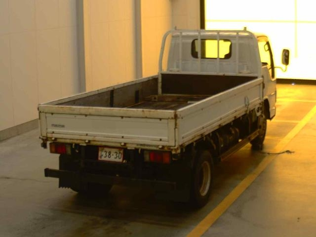 MAZDA TITAN 2008