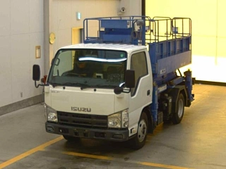 ISUZU ELF 2011
