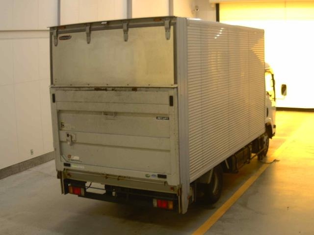 ISUZU ELF 2017