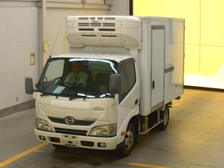 HINO DUTRO 2014