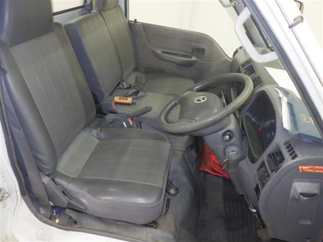 MAZDA BONGO 2008