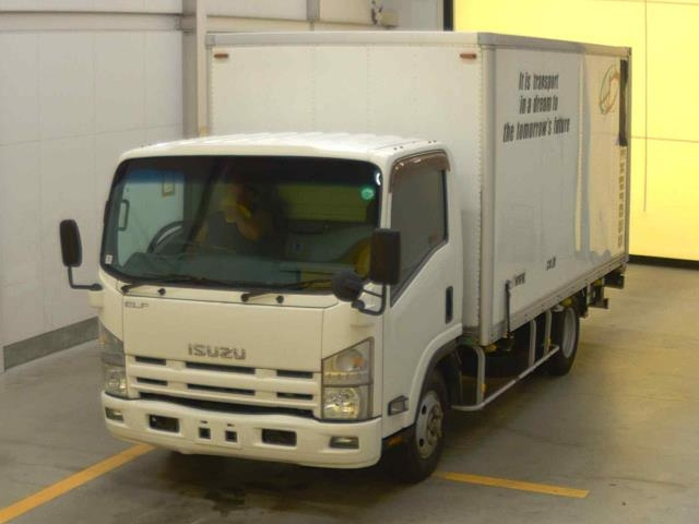 ISUZU ELF 2011