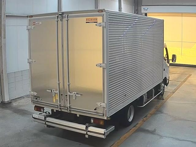 HINO DUTRO 2023