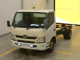 HINO DUTRO 2015
