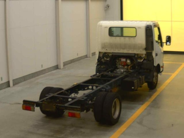 HINO DUTRO 2015