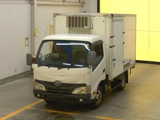 TOYOTA DYNA 2013