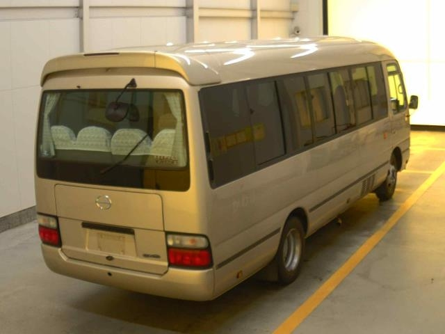 HINO LIESSE 2013