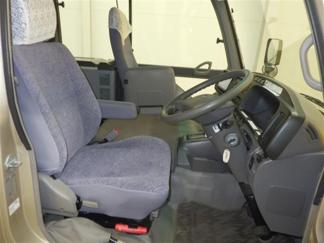 HINO LIESSE 2013