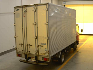 ISUZU ELF 2012