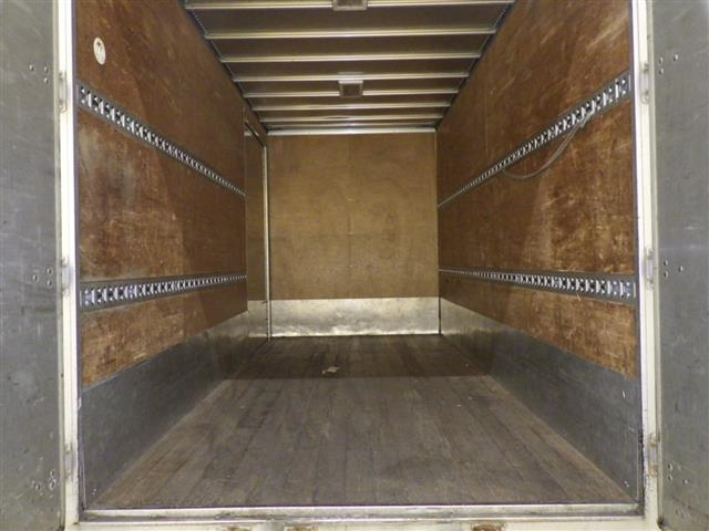 ISUZU ELF 2012