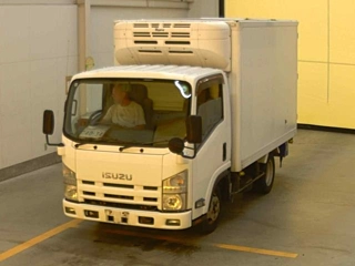 ISUZU ELF 2013