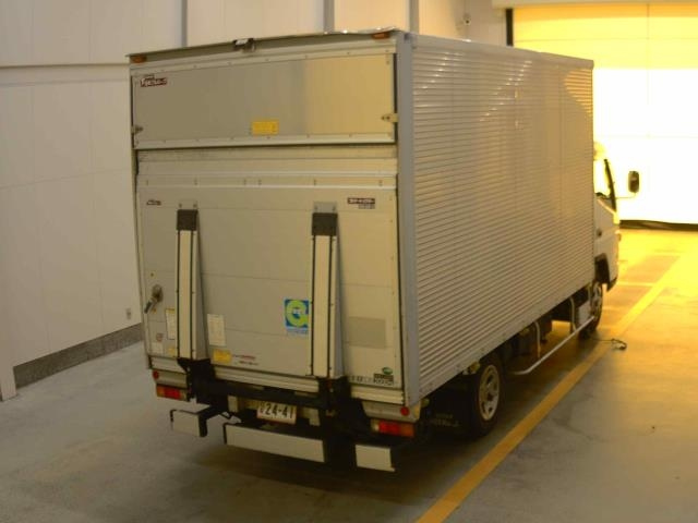 MITSUBISHI CANTER 2015