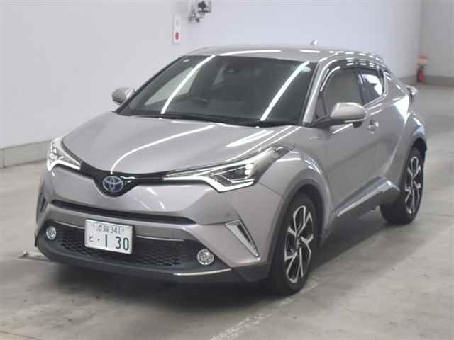 TOYOTA C-HR 2017