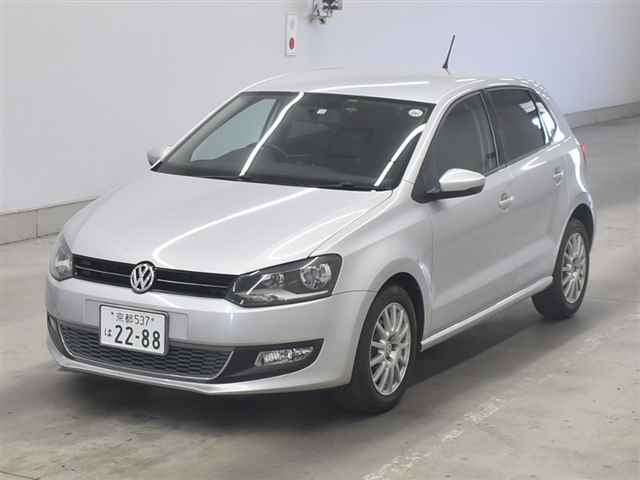 VOLKSWAGEN POLO 2012