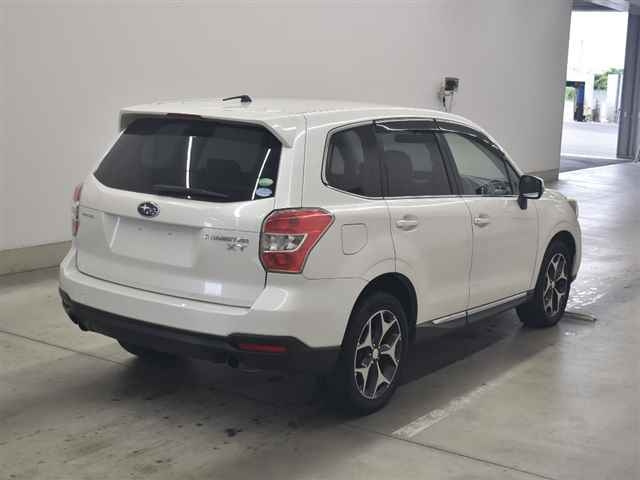 SUBARU FORESTER 2013