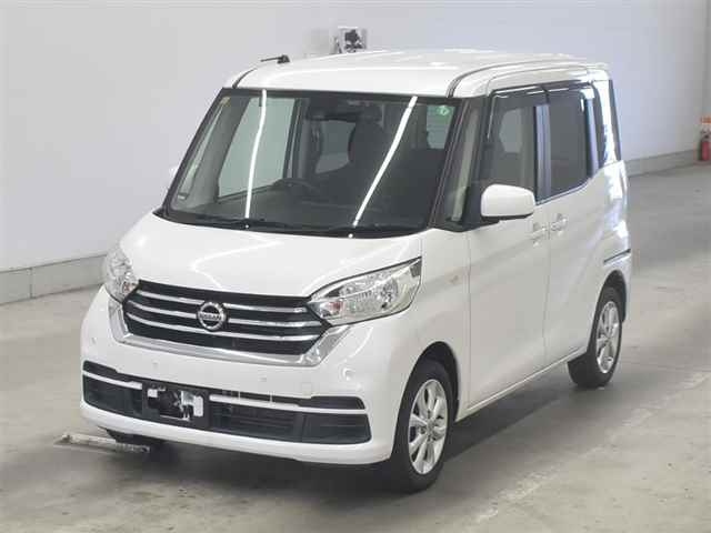 NISSAN DAYZ ROOX 2018