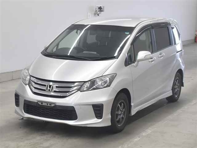 HONDA FREED 2013