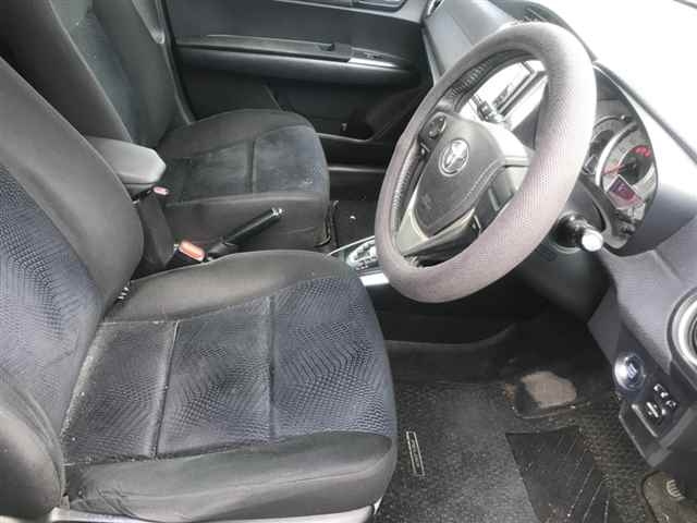 TOYOTA COROLLA FIELDER 2012