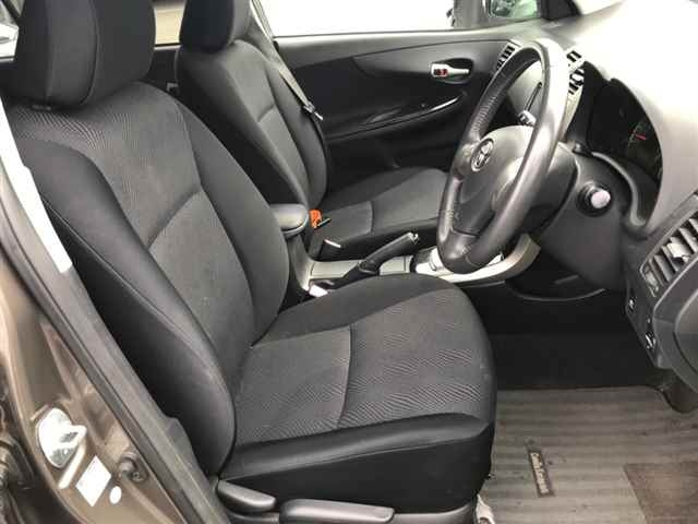 TOYOTA COROLLA FIELDER 2010