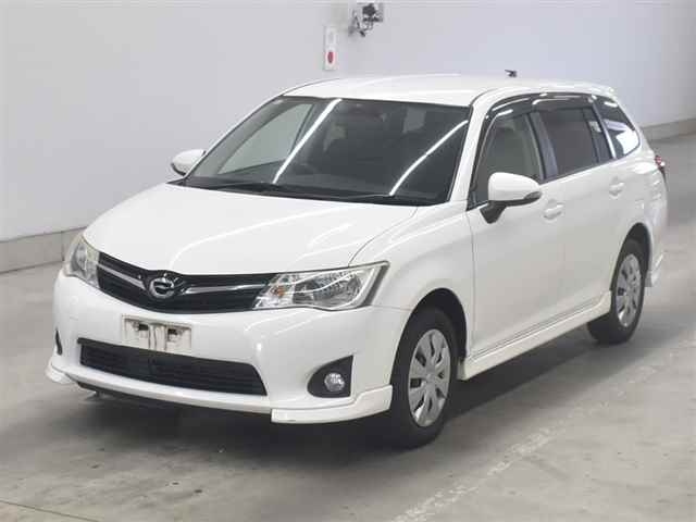 TOYOTA COROLLA FIELDER 2013